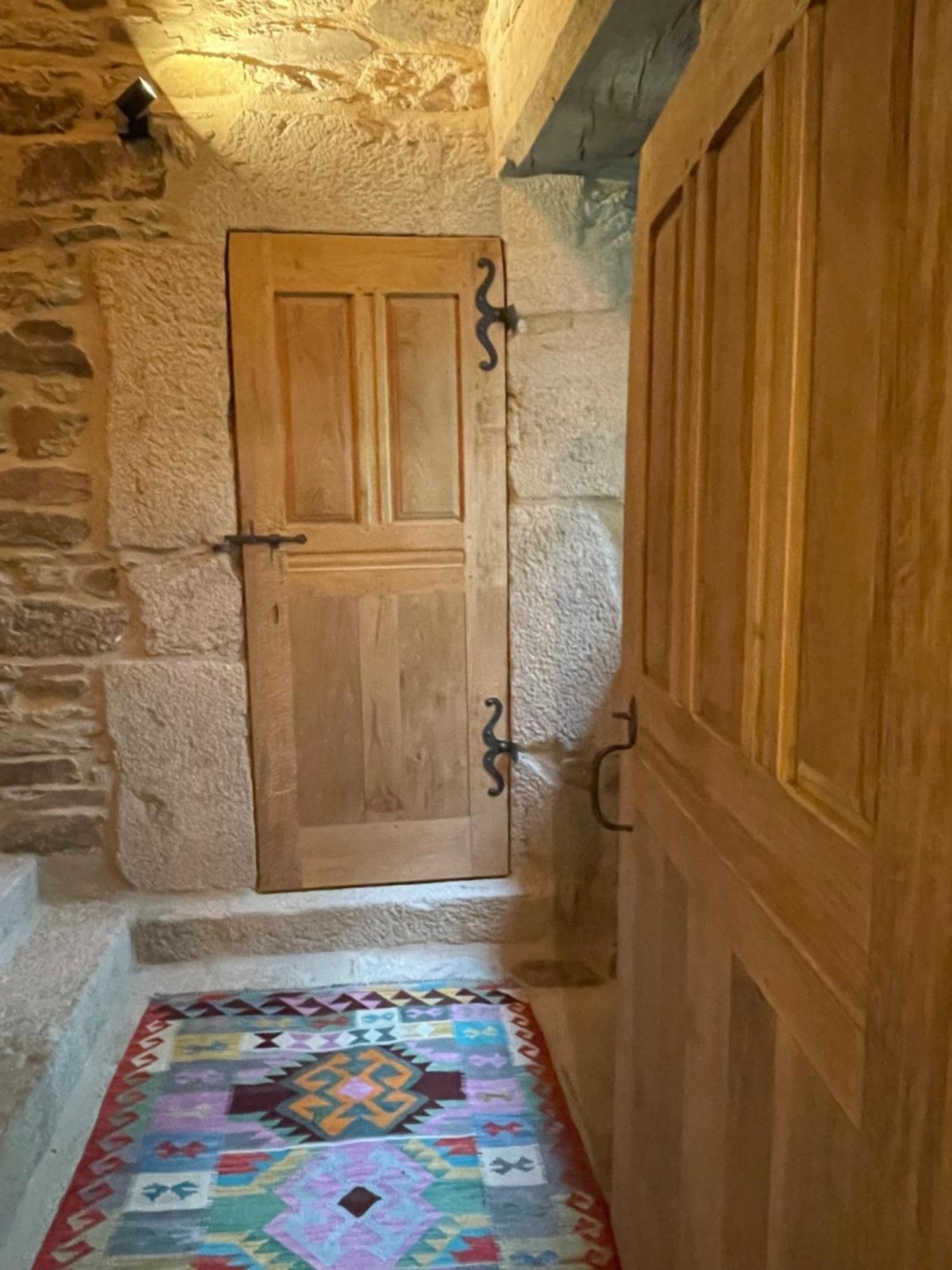 Manoir Medieval Du XV Ieme Siecle Minihy-Tréguier Kültér fotó